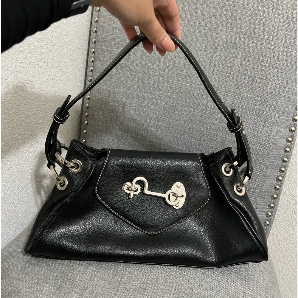 Leather purse